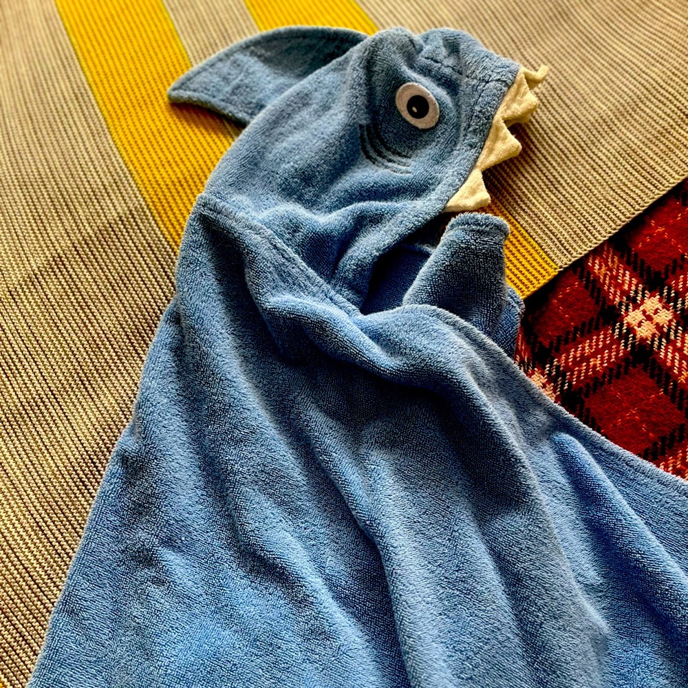 Boys shark hooded towel